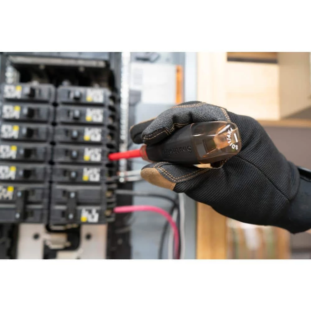 3-Piece Insulated Screwdriver Set by Southwire 3 3-Piece Insulated Screwdriver Set by Southwire - Image 3